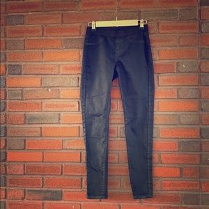 Size 4 Mango black skinny jeans
